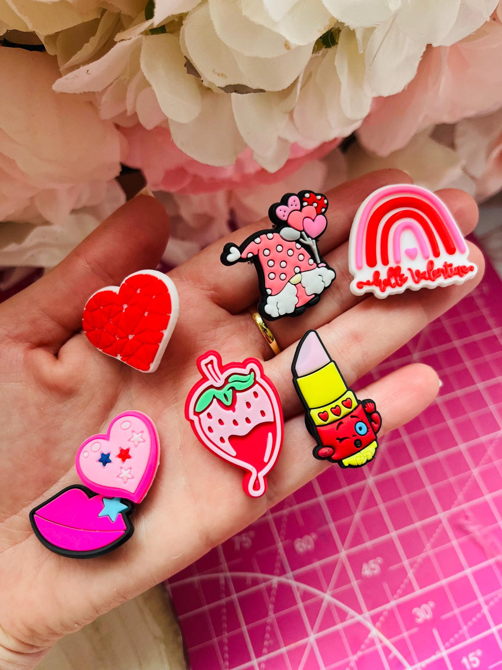 Pack of 7 Pink Croc Charms