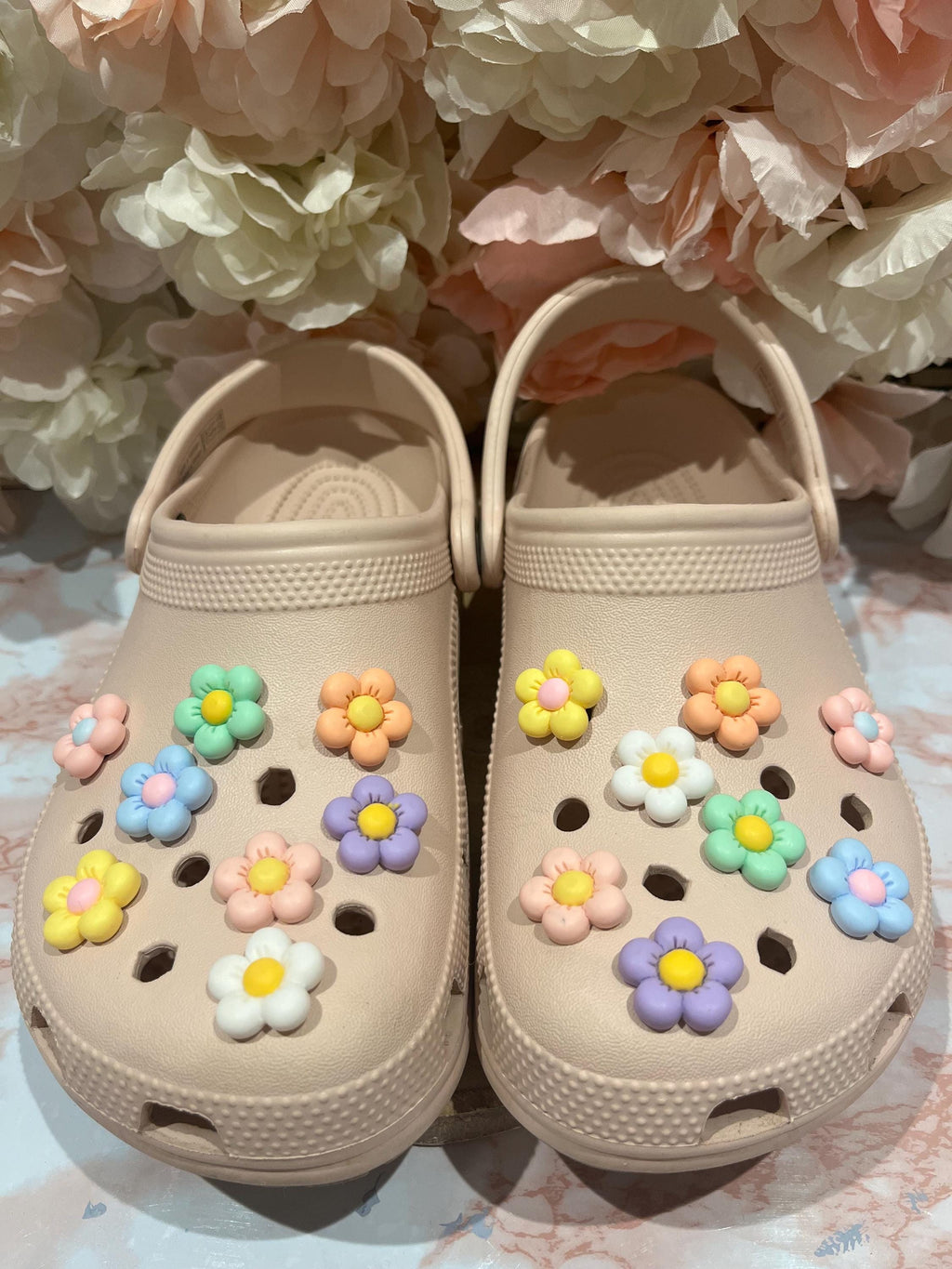 Set of 16 Flower Croc Charms