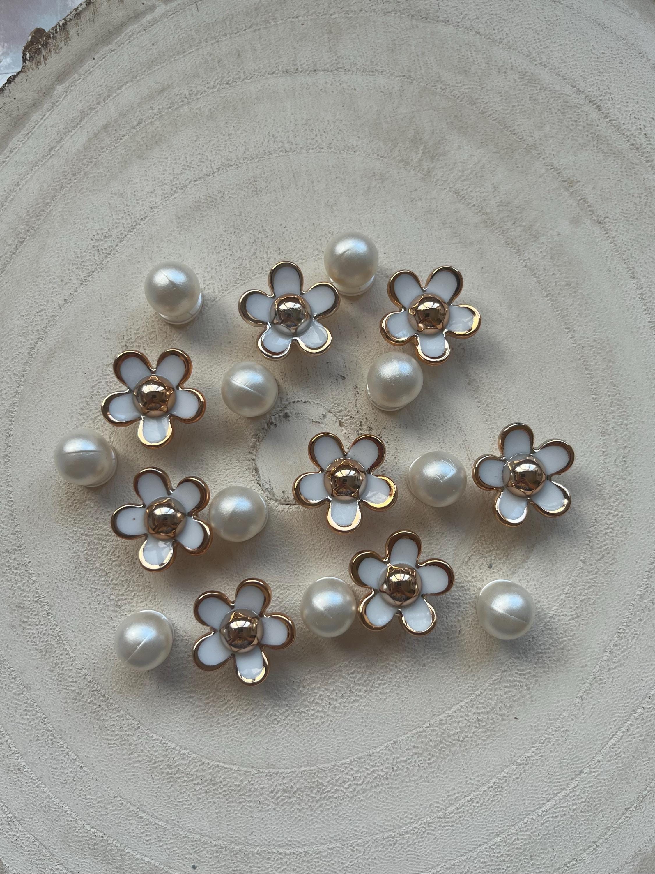 Pearl & Flower Croc Charms - Set of 18 PVC Shoe Decorations