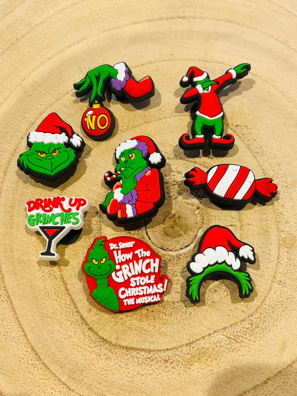 Christmas Gift Ideas The Grinch Croc Charms Bundle Different Bags Avaliable Funny Xmas Gifts For Dad
