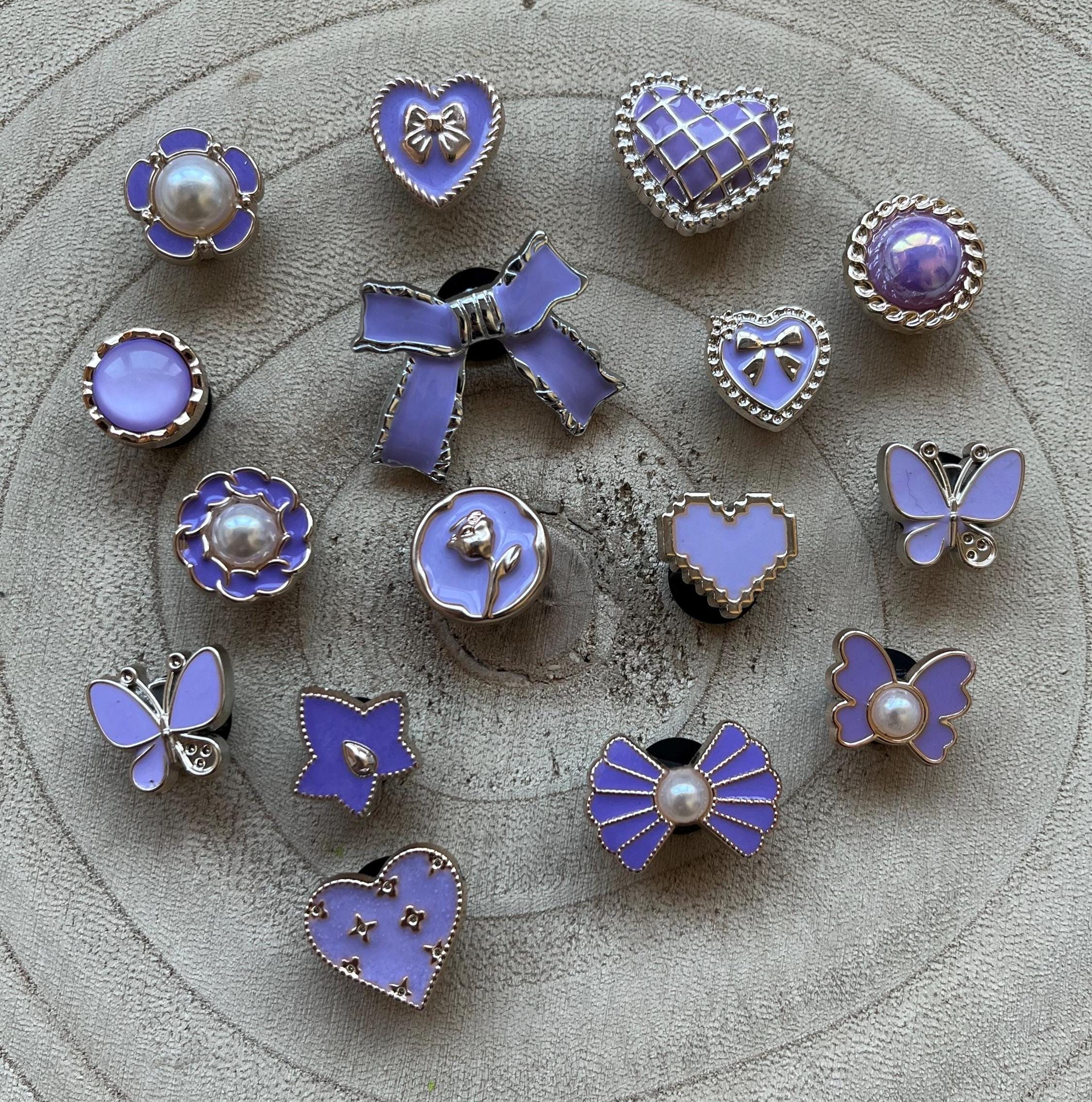 Pack of 16 Pretty Pearl Bow Heart Lilac Croc Charms | Girls Croc Charms | Girls Christmas Gifts | Shoe Accessories