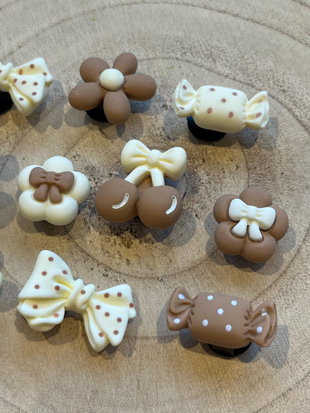 Cream & Brown Croc Charms - Bow, Flower, Sweet Shoe Pins - 10 Pack