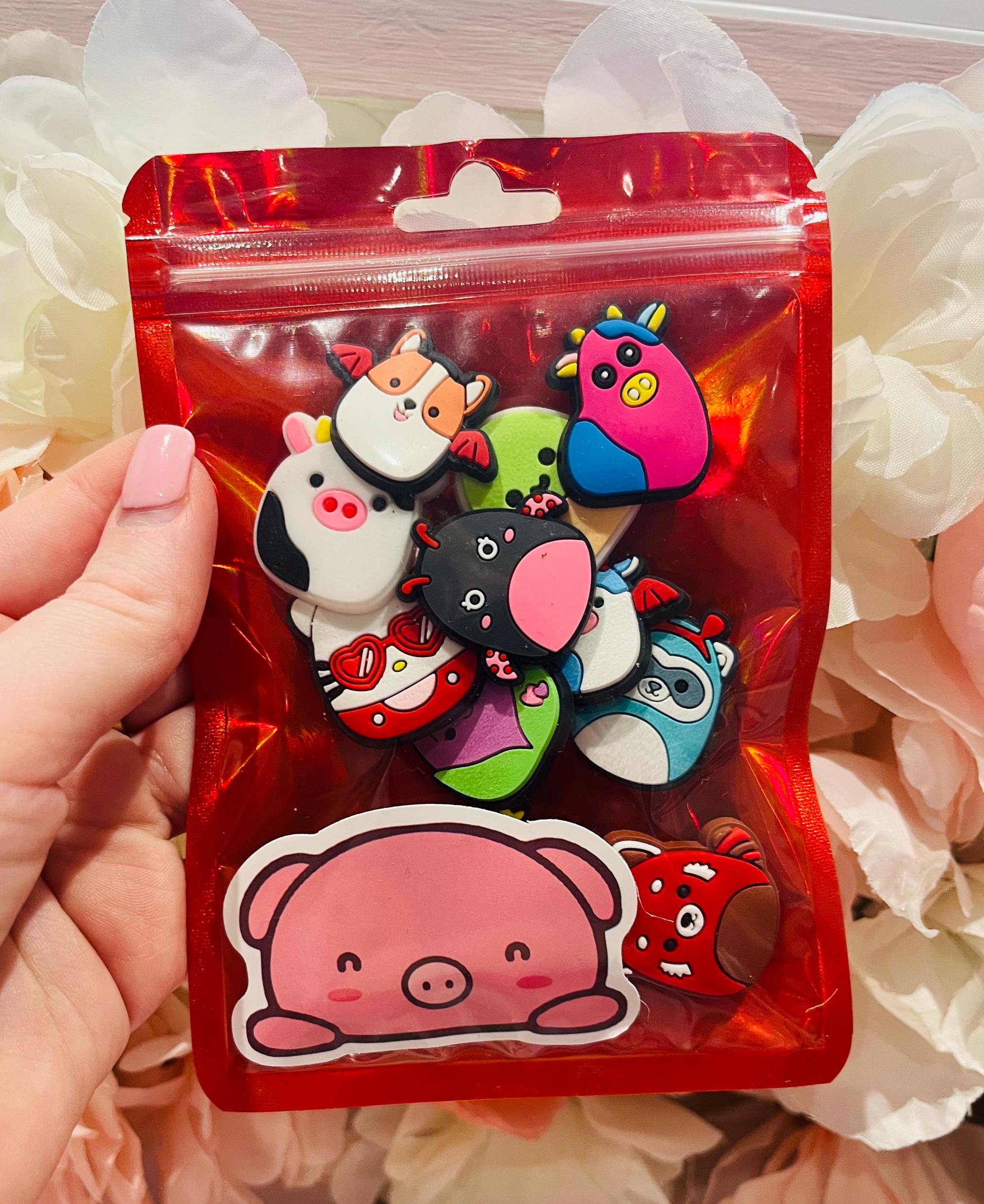 Squish Mellow Croc Charms: Animal Shoe Accessories - Set of 12