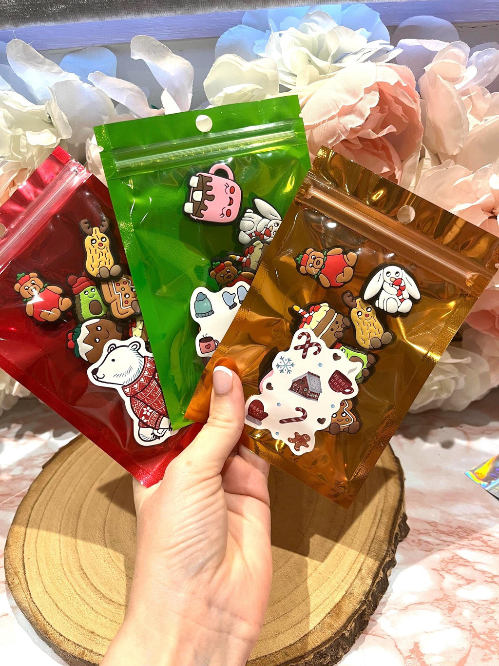 Christmas Croc Charms: Jelly Cat Xmas Shoe Decorations - 8 Charm Set